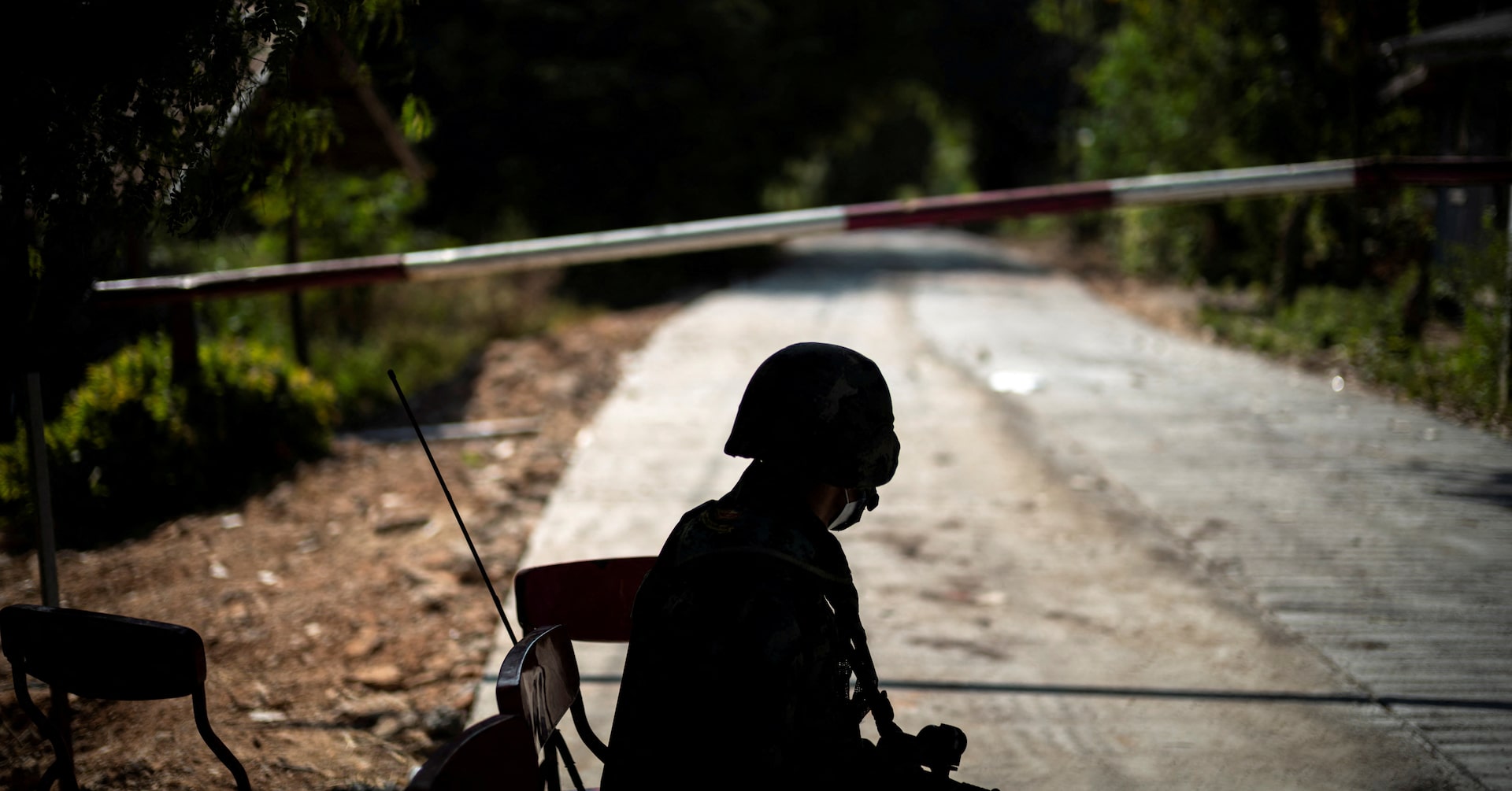 Myanmar troops retreat to Thai border bridge after days of fighting
